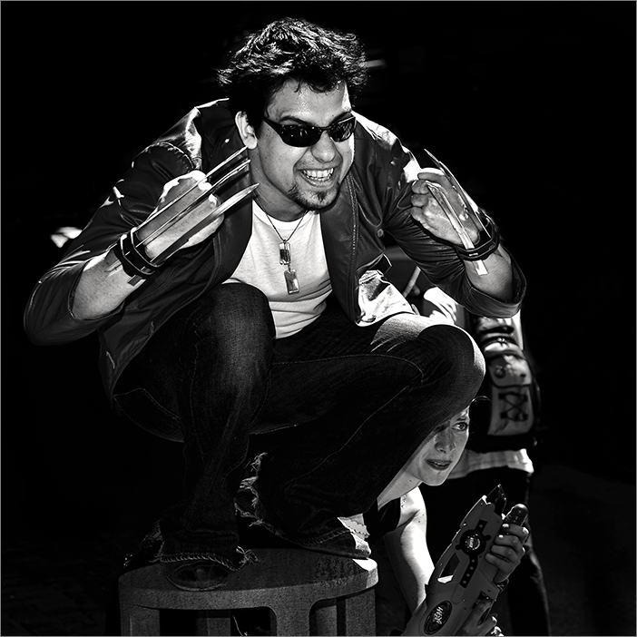 Même les griffes d'acier du mutant Wolverine n'auraient pu empêcher l'invasion...