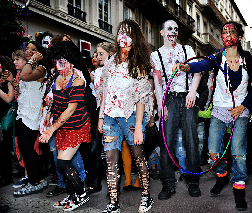 Ils infiltrèrent les moindres ruelles,